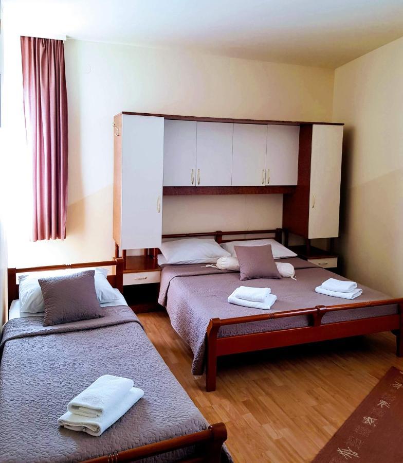 Villa Palcic โนวาลยา ภายนอก รูปภาพ