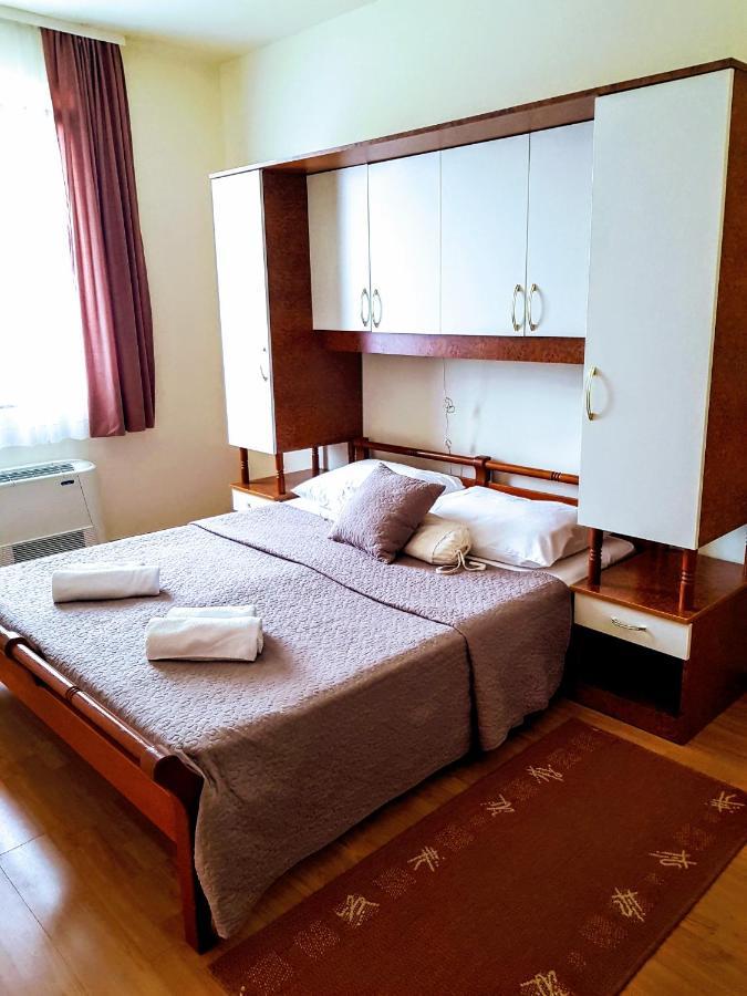 Villa Palcic โนวาลยา ภายนอก รูปภาพ