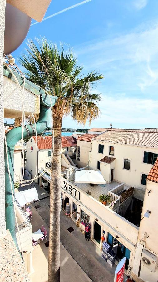 Villa Palcic โนวาลยา ภายนอก รูปภาพ