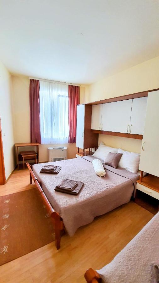 Villa Palcic โนวาลยา ภายนอก รูปภาพ